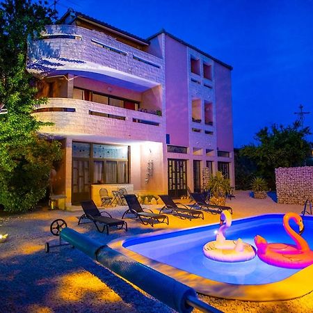 Apartments Silver Tree Σπλιτ Εξωτερικό φωτογραφία