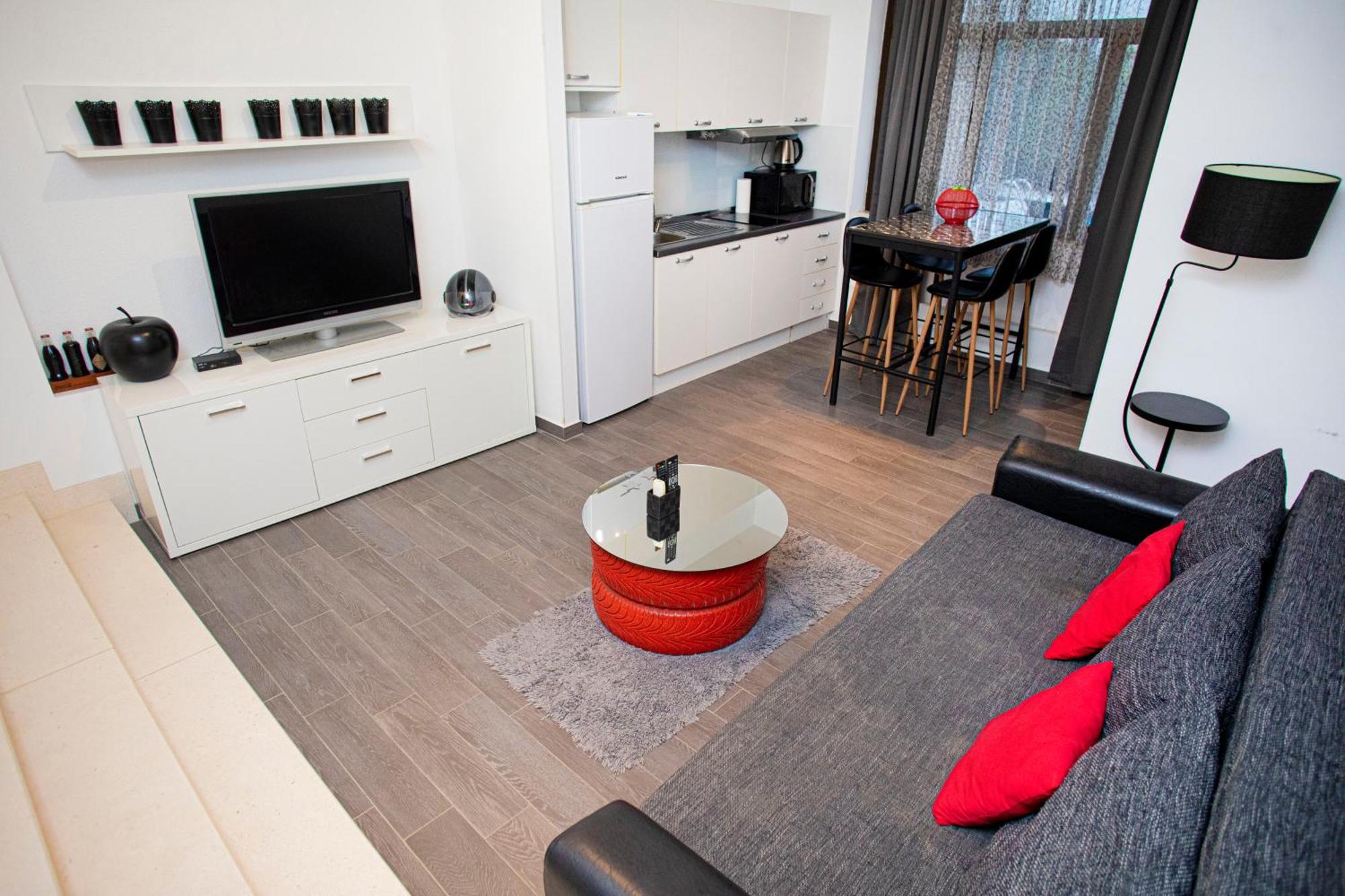 Apartments Silver Tree Σπλιτ Εξωτερικό φωτογραφία